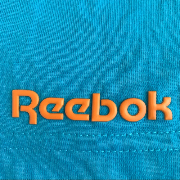 Vintage Reebok The Pump T-Shirt - Picture 4 of 9